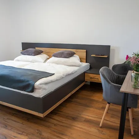 Πανσιόν Konrads 3*